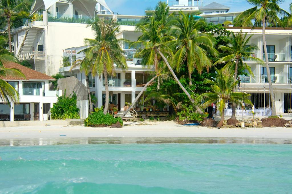 Boracay beach living